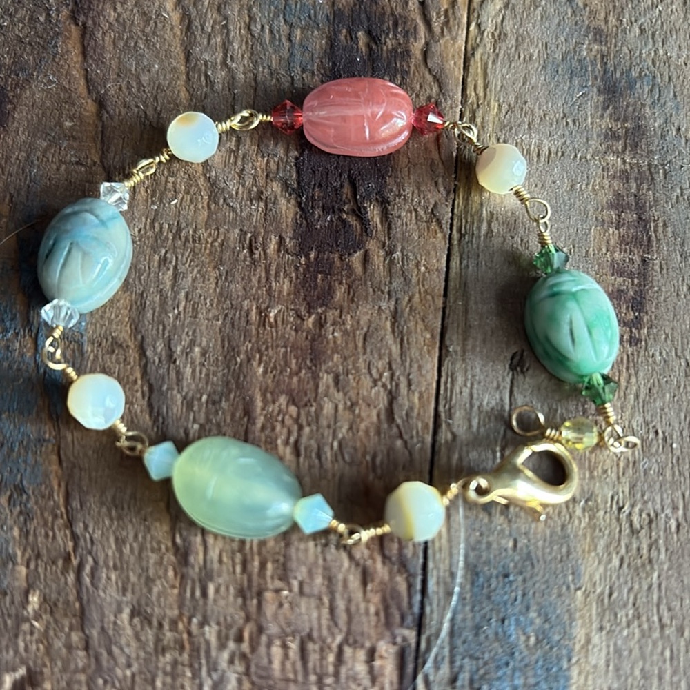 Pastel Scarab Stone Beaded Bracelet